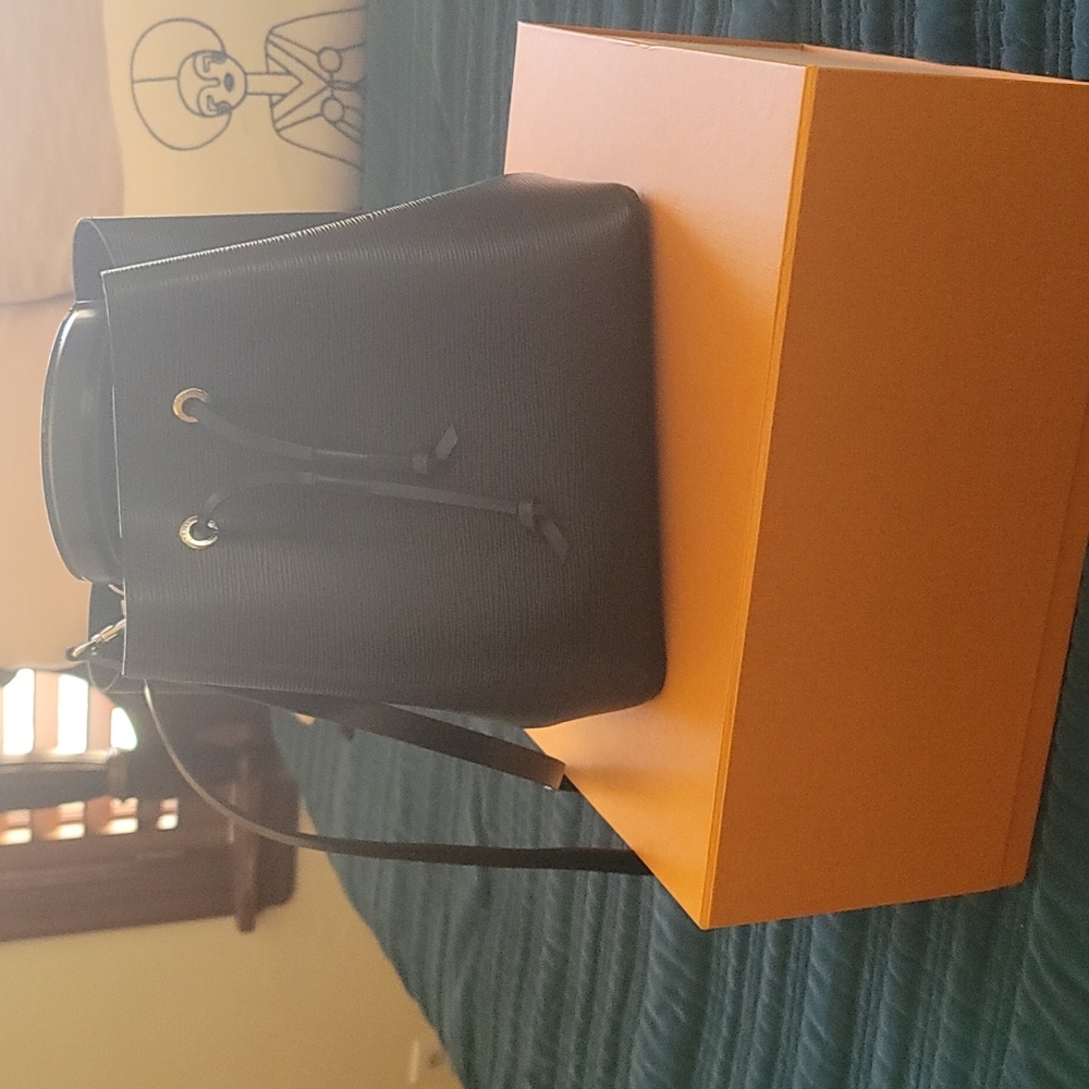 LOUIS VUITTON NOE